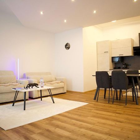 Dc Lofts I Modernes Loft In Der Stadt Salzburg Fuer Bis Zu 5 Personen 외부 사진